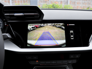 2022Sportback 35 TFSI Mȡ п؅^