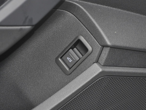 2022Sportback 35 TFSI Mȡ п؅^