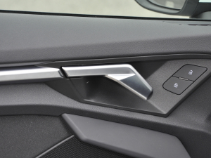 2022Sportback 35 TFSI Mȡ п؅^