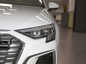 2022Sportback 35 TFSI r\ ^