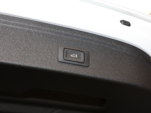 2022Sportback 35 TFSI r\(yn) g