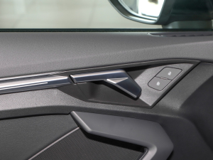 2022Sportback 35 TFSI A\ п؅^