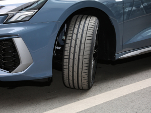 2022Sportback 35 TFSI RS׼ȼ (ji)^