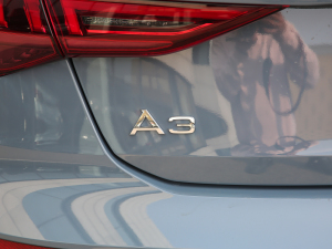 2022Sportback 35 TFSI RS׼ȼ (ji)^