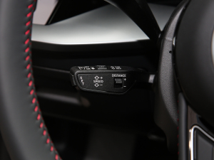 2022Sportback 35 TFSI RS׼ȼ п؅^