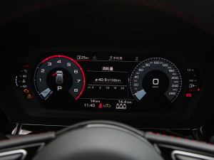 2022Sportback 35 TFSI RS׼ȼ п؅^