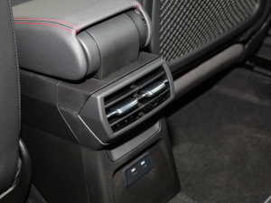 2022Sportback 35 TFSI RS׼ȼ п؅^