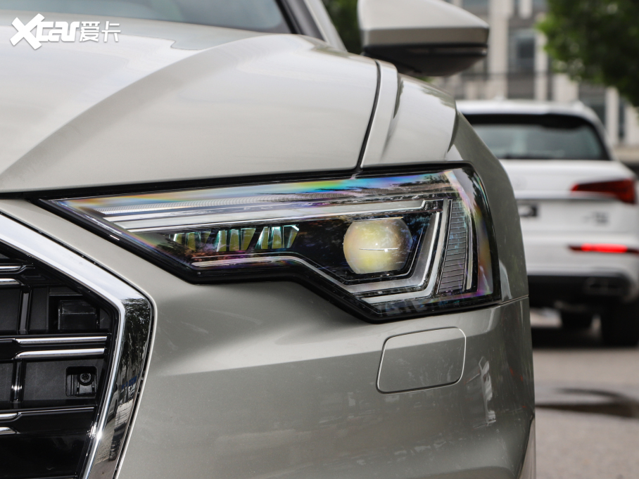 2023WA6L 45 TFSI quattro xӸ