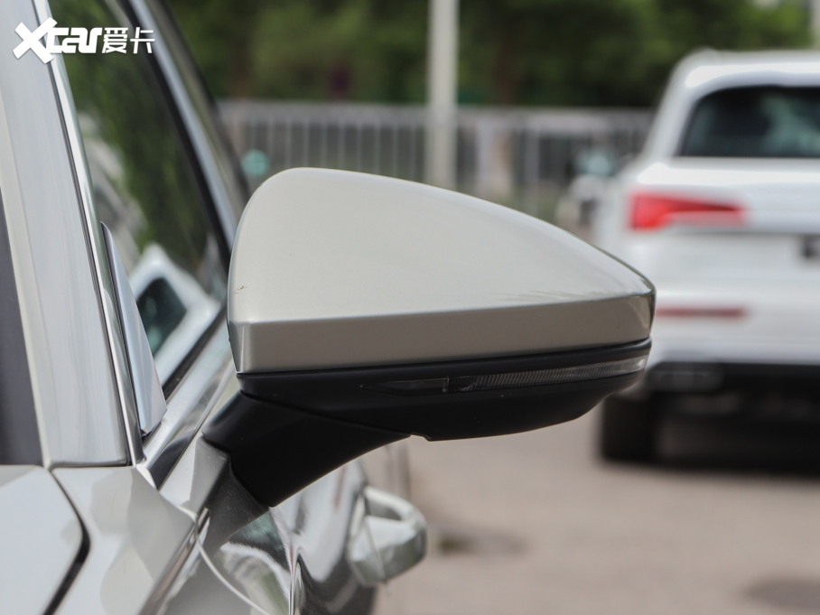 2023WA6L 45 TFSI quattro xӸ