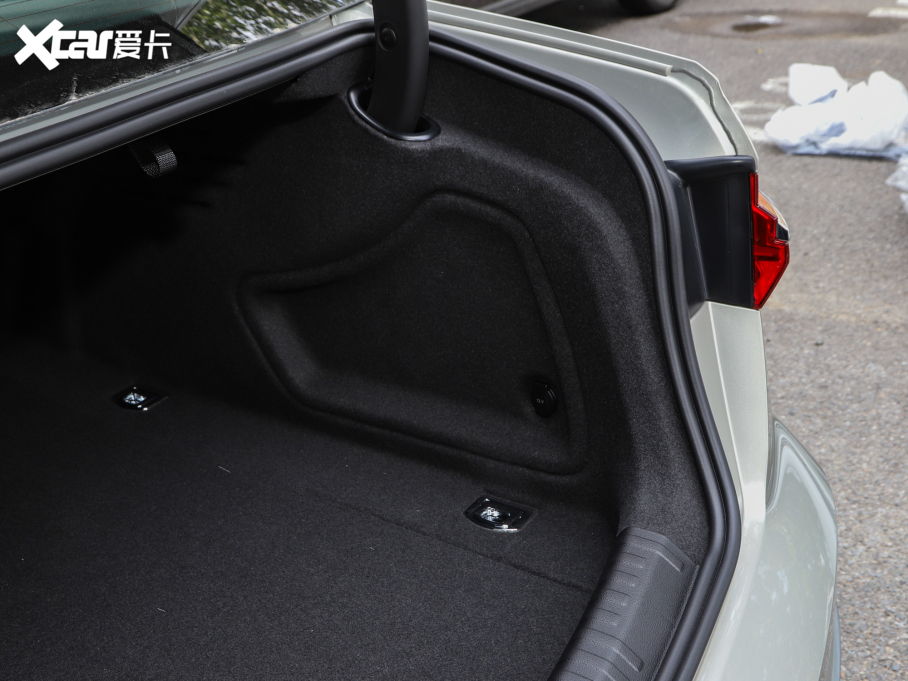 2023WA6L 45 TFSI quattro xӸ