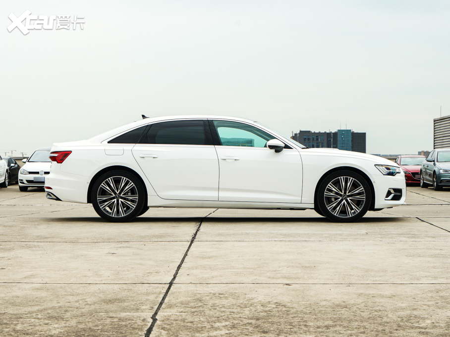 2023WA6L 55 TFSI quattro Ş