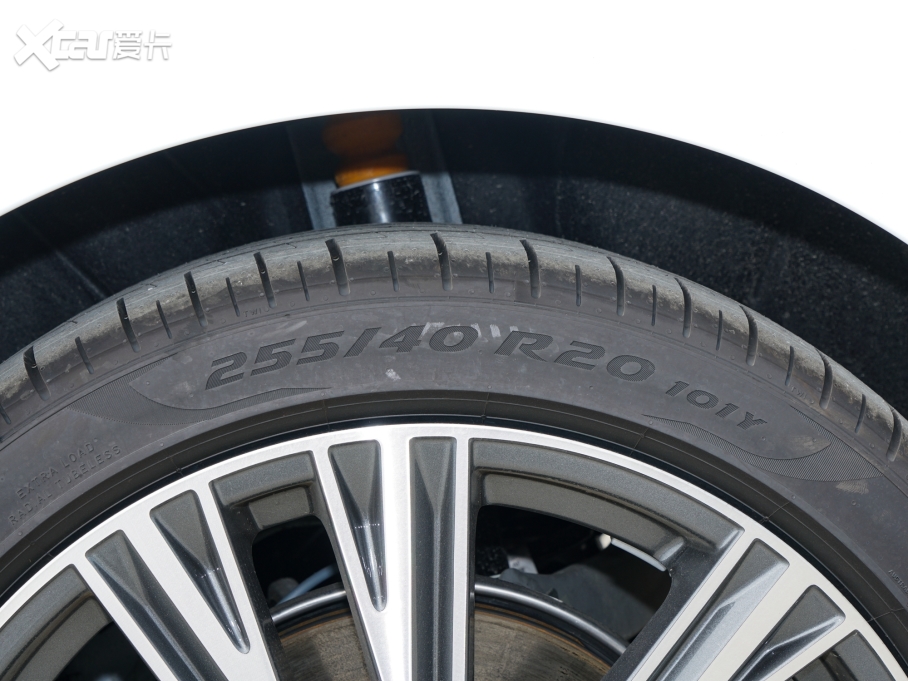 2023?yun)WA6L 55 TFSI quattro Ş