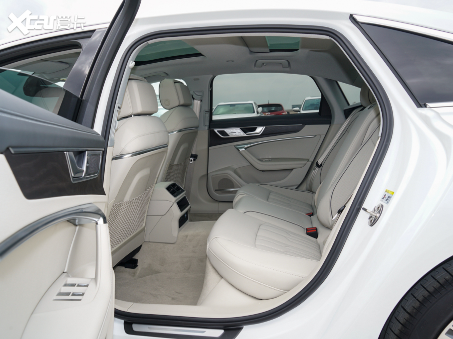 2023WA6L 55 TFSI quattro Ş