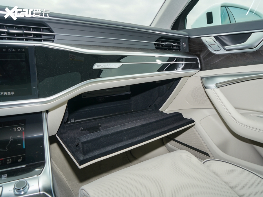 2023WA6L 55 TFSI quattro Ş