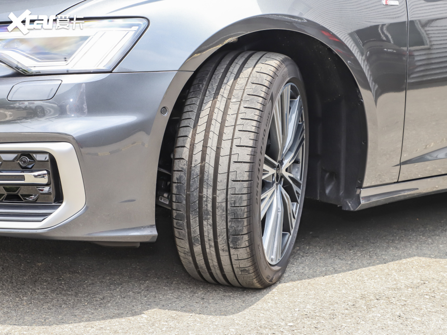 2023WA6L 45 TFSI quattro Ӹ