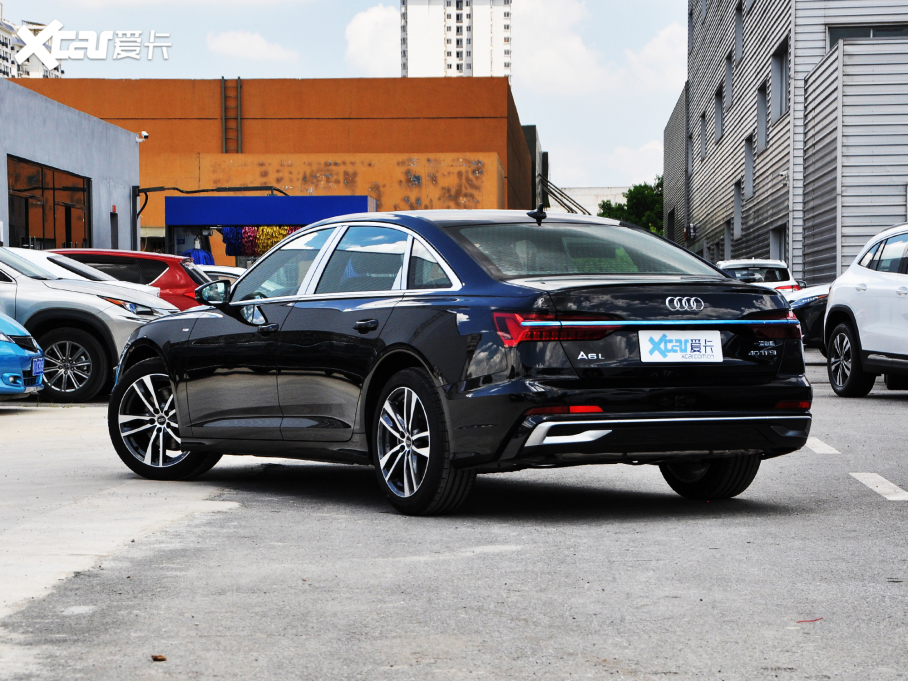 2023WA6L 40 TFSI AӸ