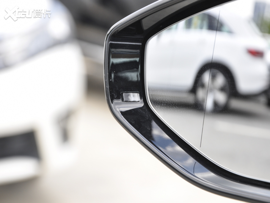 2023WA6L 40 TFSI AӸ