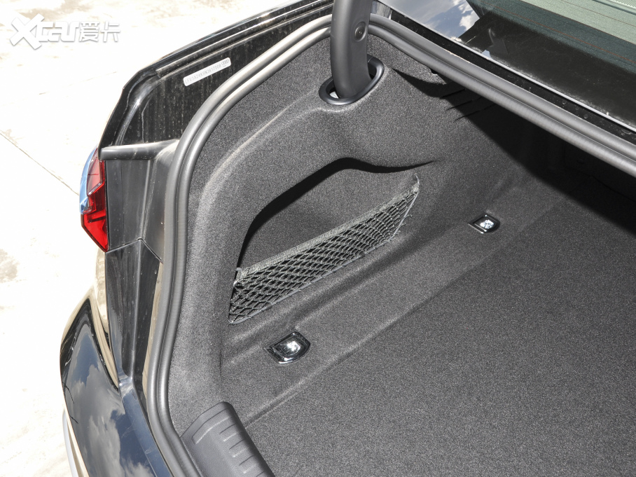 2023WA6L 40 TFSI AӸ