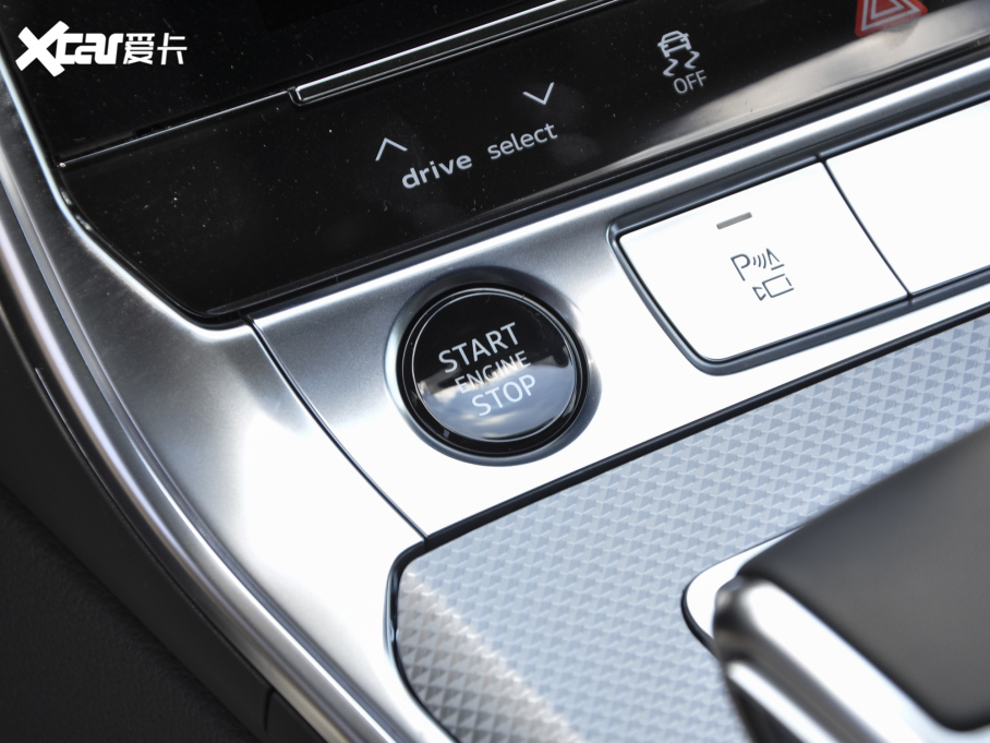 2023WA6L 40 TFSI AӸ