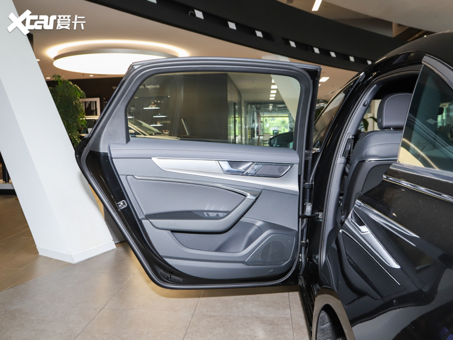 2023WA6L 45 TFSI xӸ