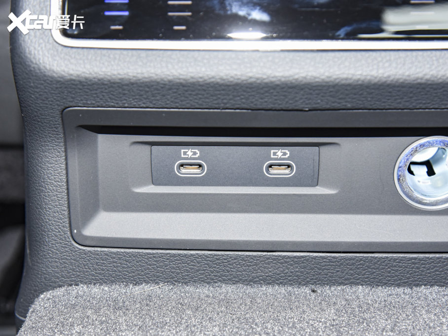 2023��W��A6L 45 TFSI ���x������