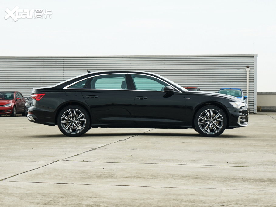 2023WA6L Ŀ 45 TFSI quattro xӸ