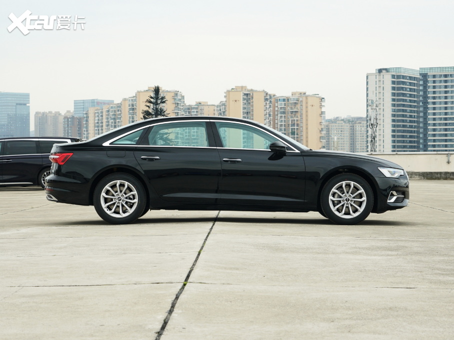 2023?yun)WA6L Ŀ 40 TFSI A