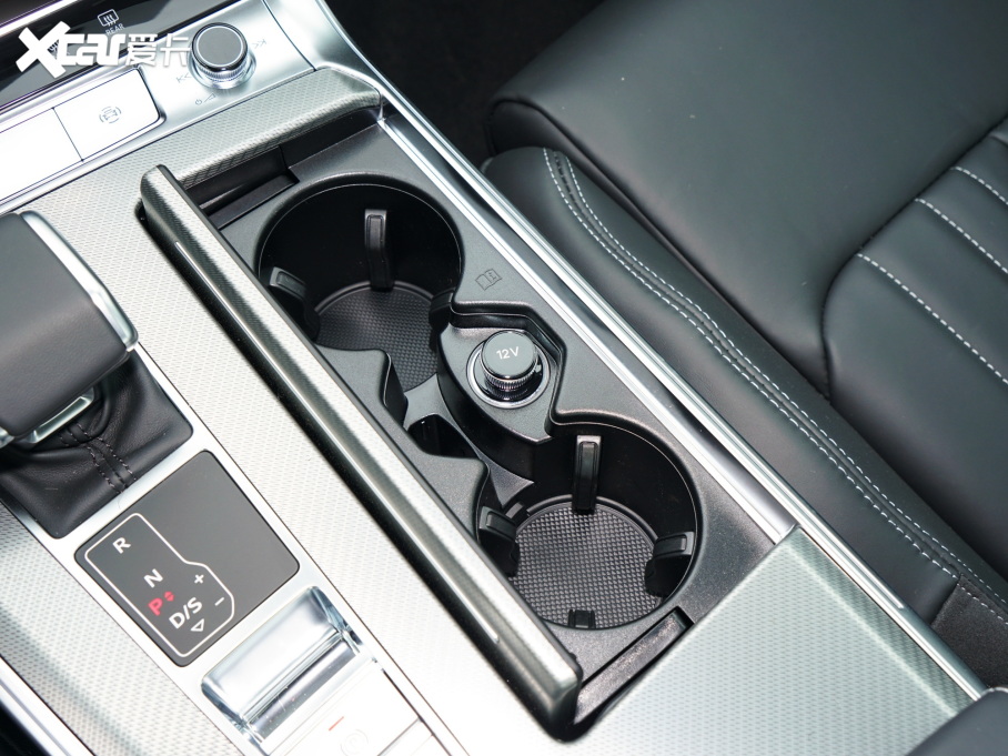 2023��W��A6L �Ŀ� 40 TFSI ���A������