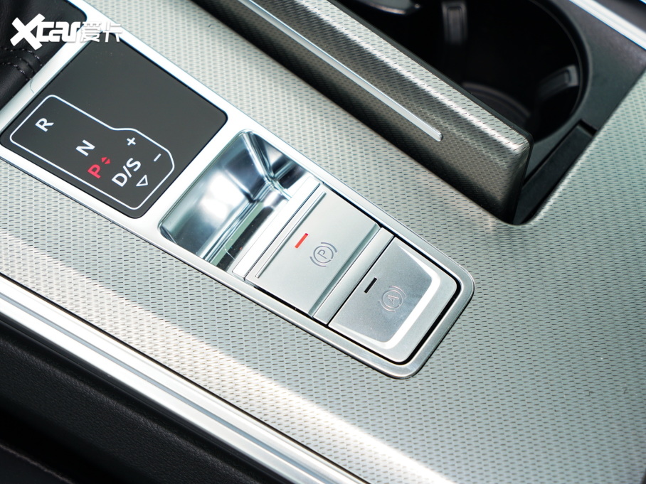 2023��W��A6L �Ŀ� 40 TFSI ���A������