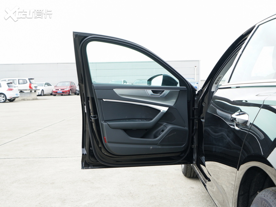 2023��W��A6L �Ŀ� 40 TFSI ���A������