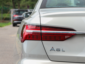 202345 TFSI quattro xӸ ^