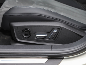 202345 TFSI quattro xӸ {{