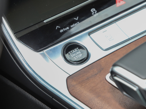 202345 TFSI quattro xӸ п؅^