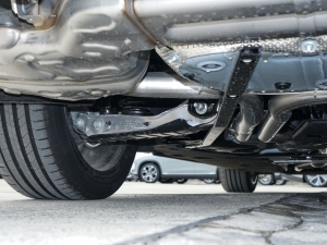 202355 TFSI quattro Ş (x)(ji)^