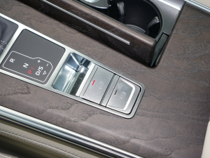 202355 TFSI quattro Ş v܇Ƅ