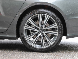 202355 TFSI quattro ŞӸ ^