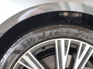 202355 TFSI quattro Ş(dng) ݆̥Ʒ