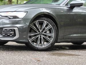 202355 TFSI quattro Ş(dng) ݆Ȧ