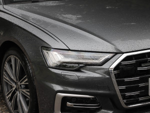 202355 TFSI quattro ŞӸ ^