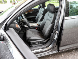 202355 TFSI quattro ŞӸ {