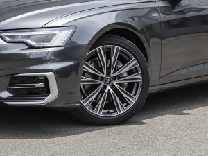 202345 TFSI quattro Ӹ ݆Ȧ