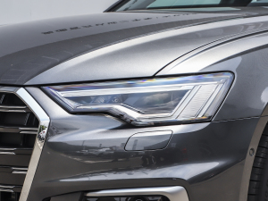 202345 TFSI quattro Ӹ 