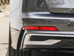 202345 TFSI quattro Ӹ ^