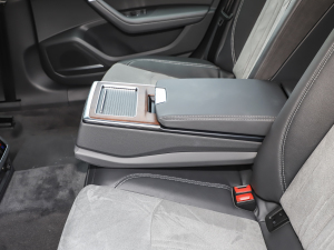 202345 TFSI quattro Ӹ 