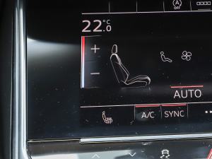 202345 TFSI quattro Ӹ g