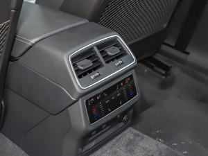 202345 TFSI quattro Ӹ п؅^