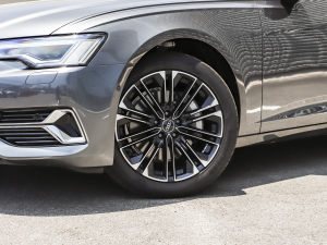 202345 TFSI quattro  ݆Ȧ