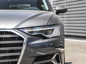 202345 TFSI quattro  ^