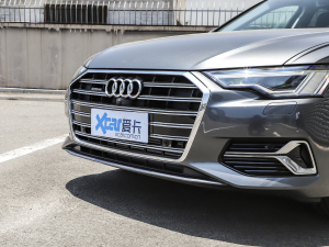 202345 TFSI quattro  ^