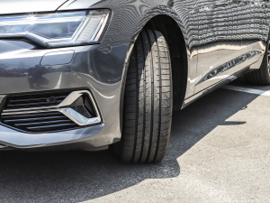 202345 TFSI quattro  ^